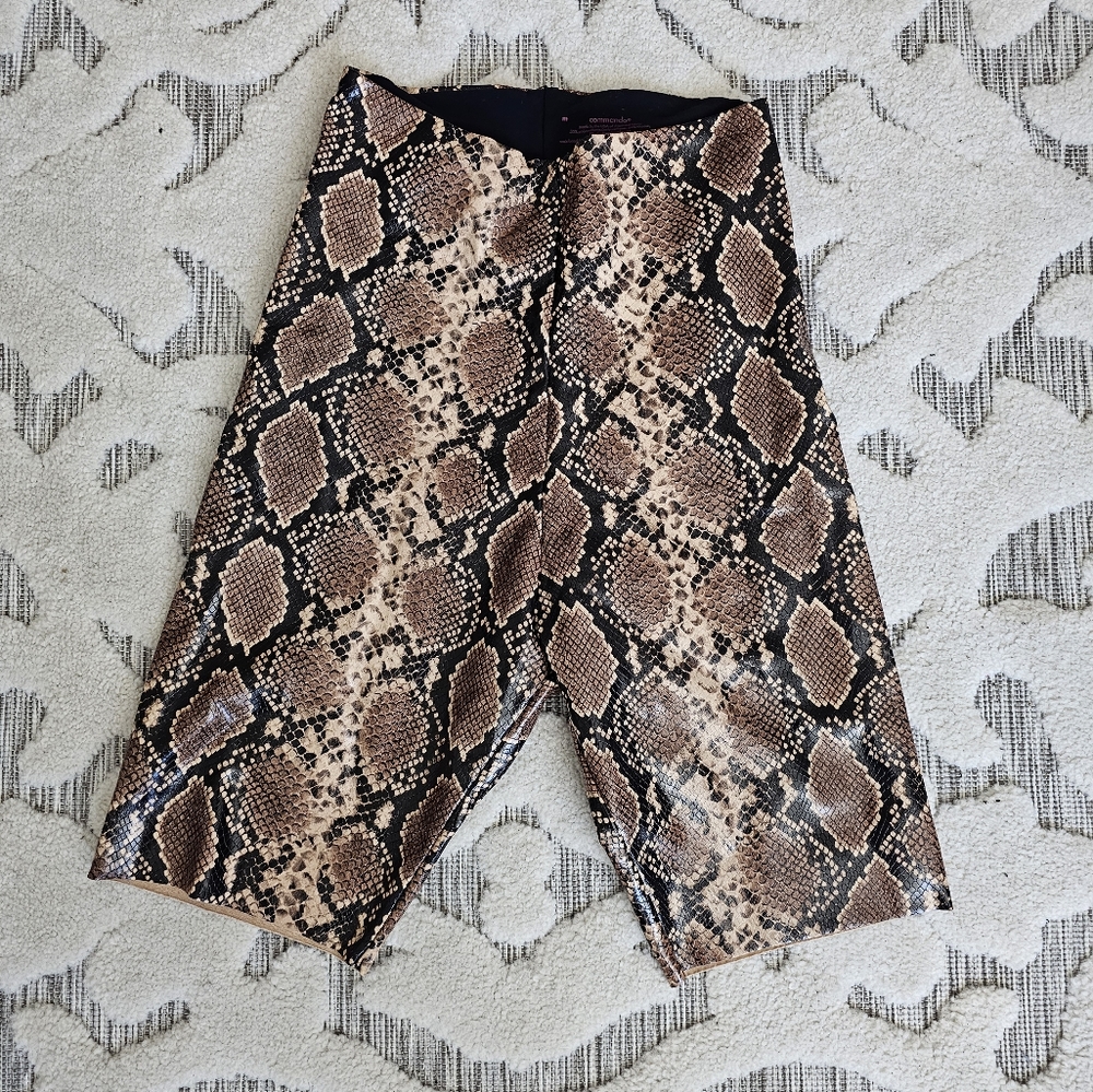 Commando shorts